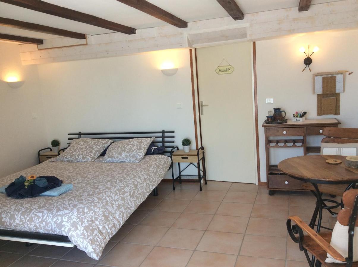 Chambre D'Hotes Grange De La Bastide Laveissière Exterior foto